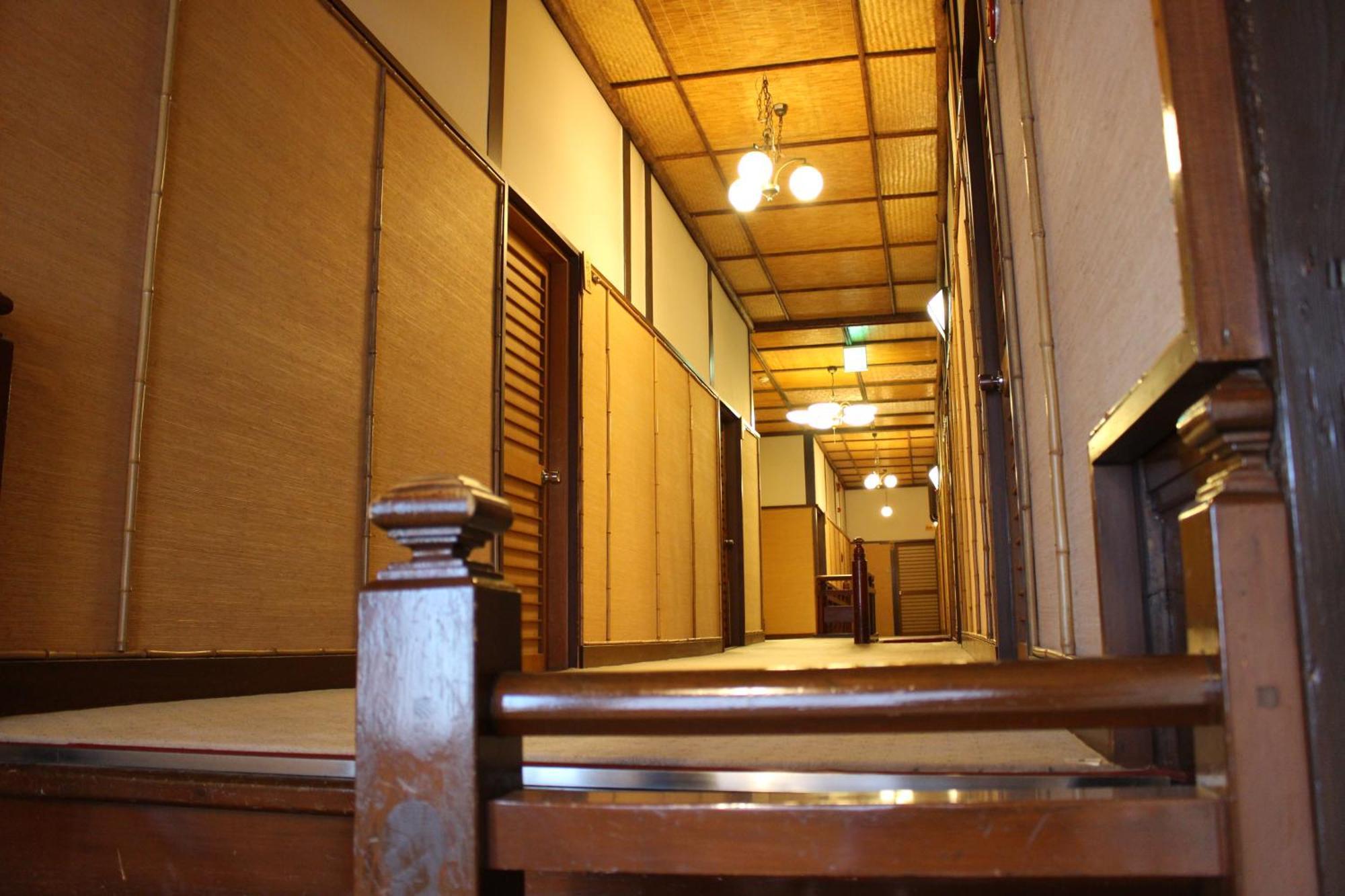 Historical Ryokan Senyukan Owani Exterior photo