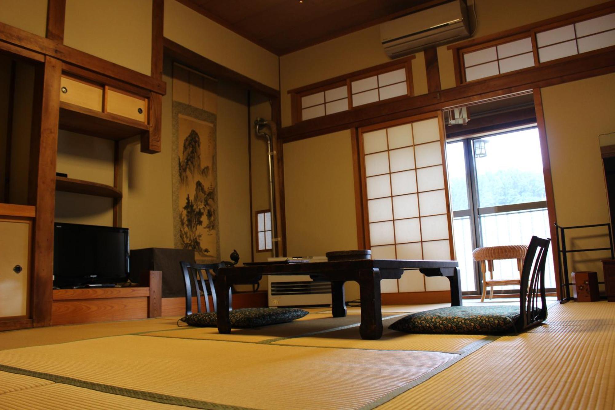 Historical Ryokan Senyukan Owani Exterior photo